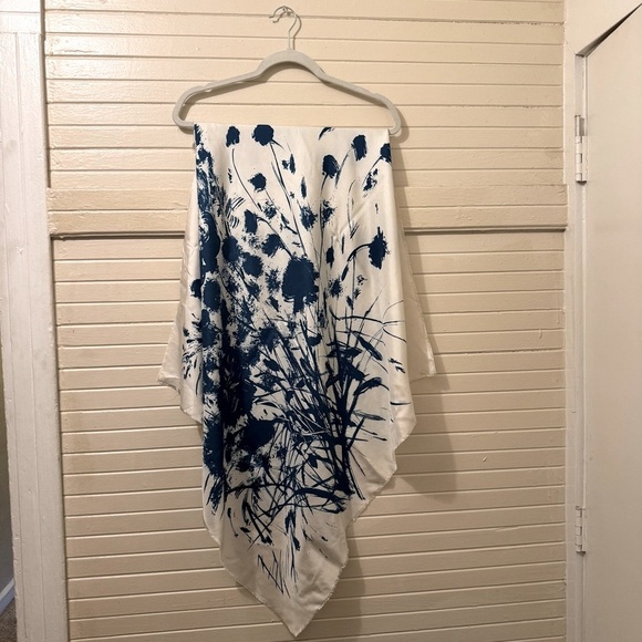 Balenciaga Blue Abstract Floral Scarf Wrap - Picture 1 of 6